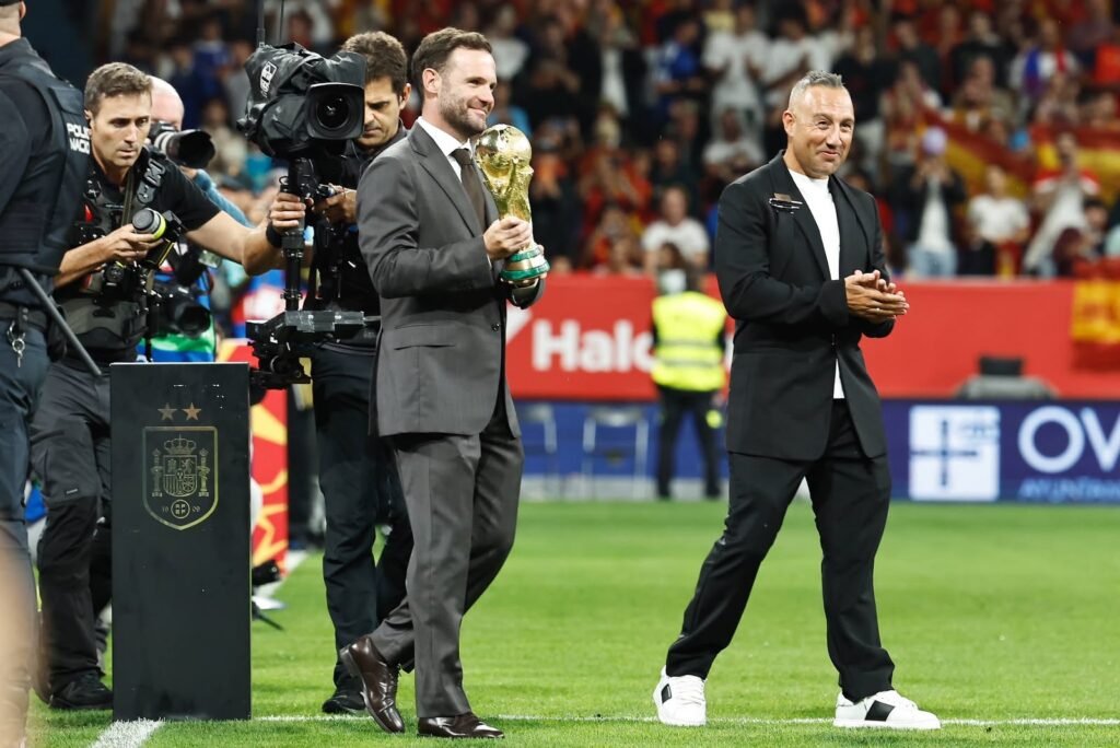 Juan Mata y Santi Cazorla